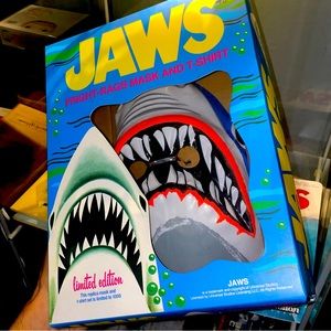 Jaws fright-rags mask and T-shirt. Limited edition collectors item NIB